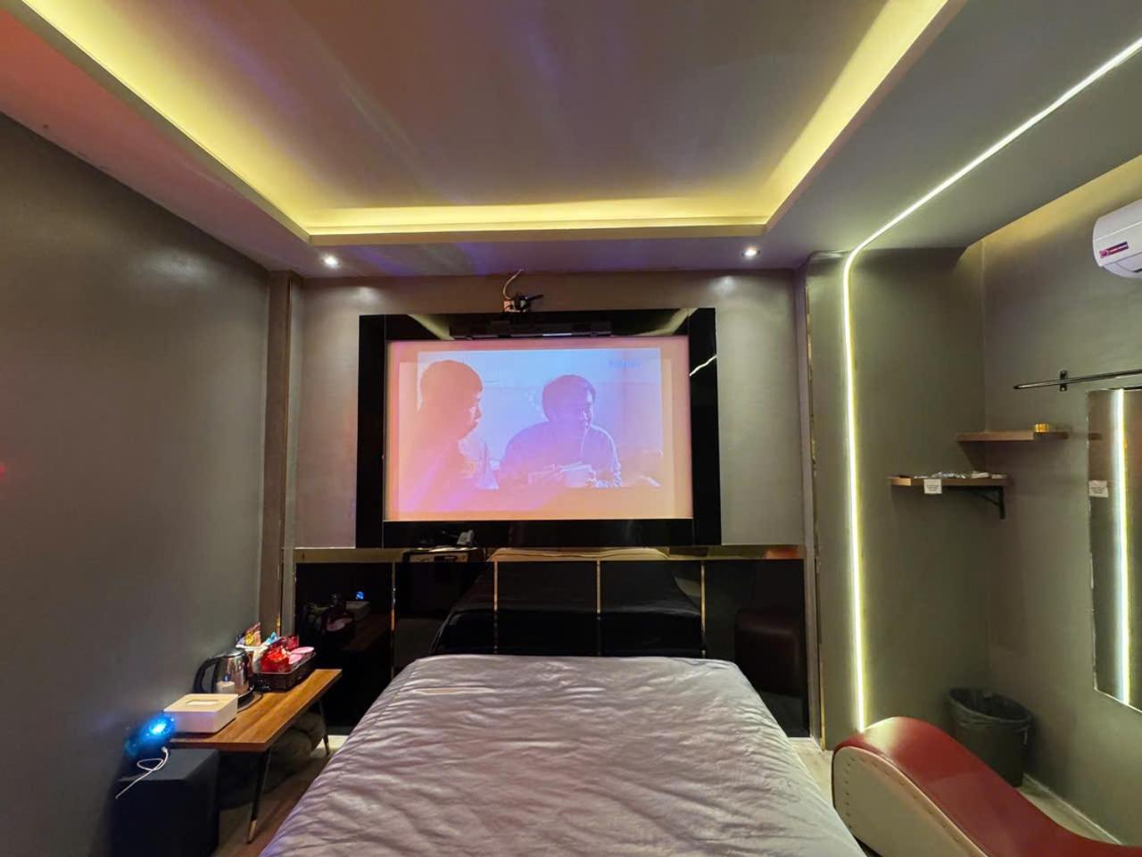 ホテル M&H Cinema ホーチミン市 エクステリア 写真